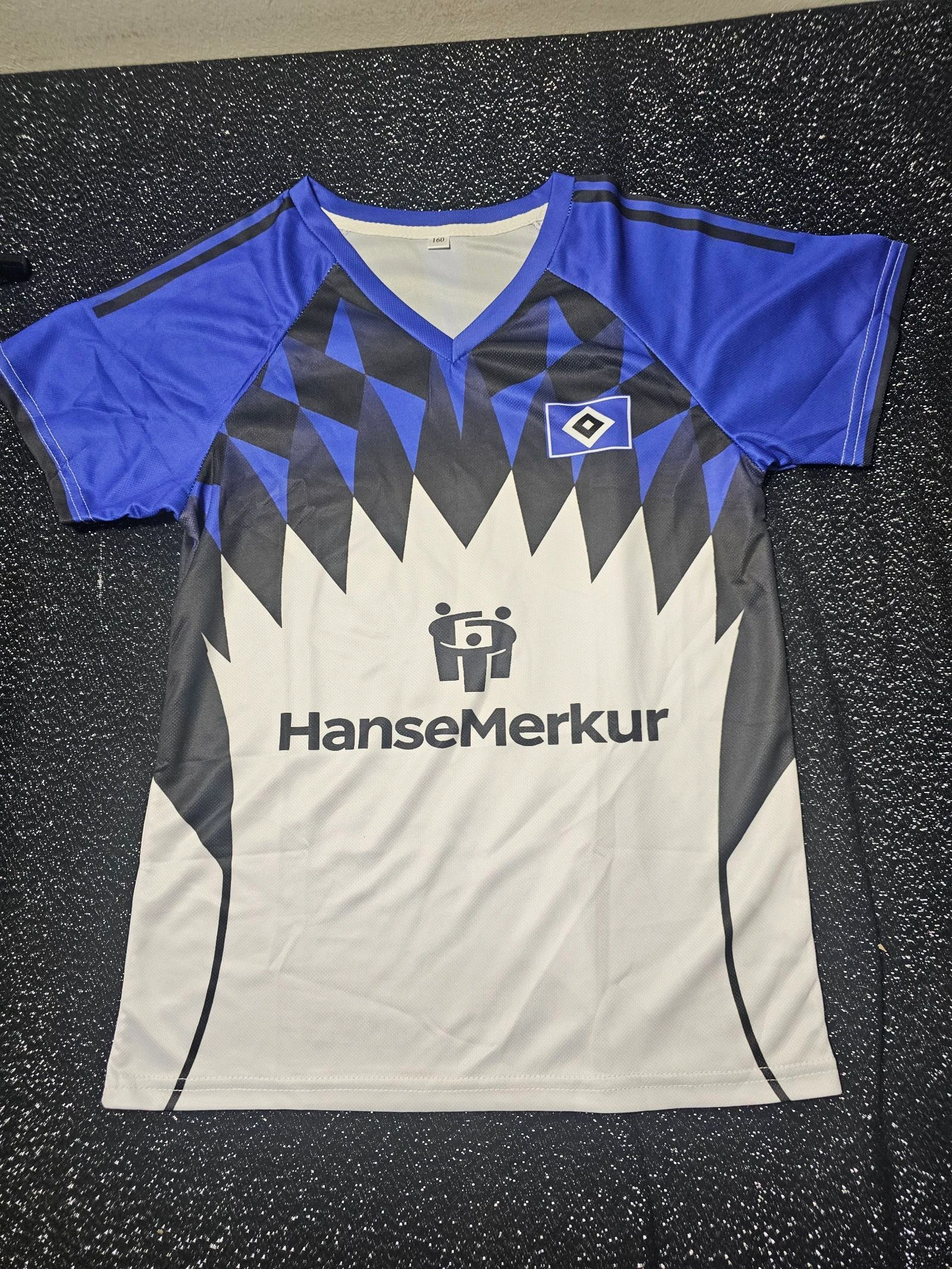 Maillot HSV Hambourg enfant neuf taille 160